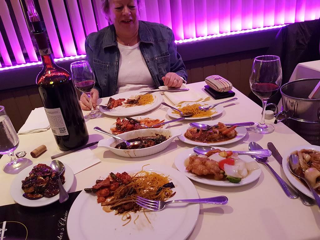 Restaurant Mr. Spicy | restaurant | 1701 Boulevard des Sources, Pointe-Claire, QC H9R 5A2, Canada | 5146360660 OR +1 514-636-0660