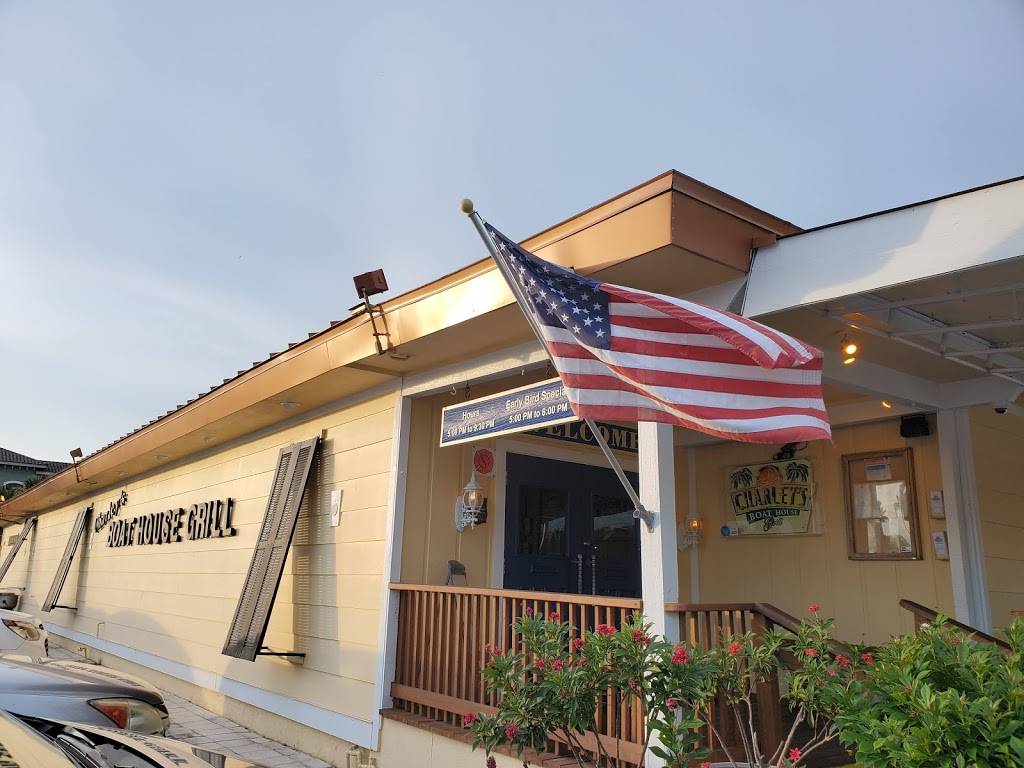 Charleys Boathouse Grill | restaurant | 6241 Estero Blvd, Fort Myers Beach, FL 33931, USA | 2397654700 OR +1 239-765-4700