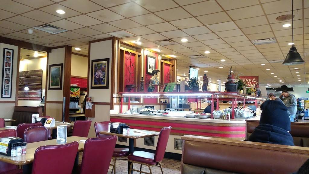 Iron Skillet Restaurant | restaurant | 3900 Petro Rd, West Memphis, AR 72301, USA | 8707025540 OR +1 870-702-5540