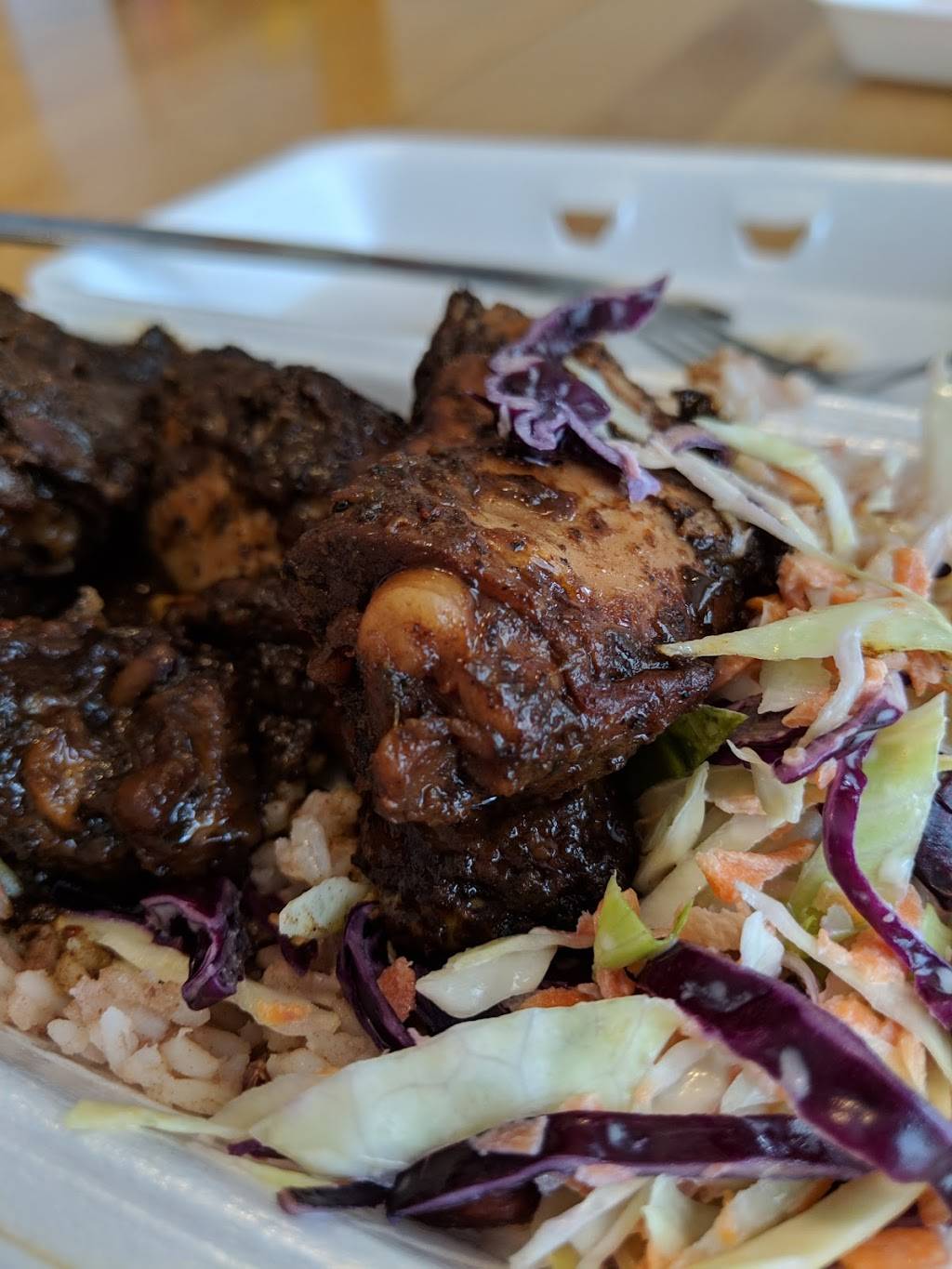 Jjs Caribbean Cuisine | restaurant | 110 Little Ave, Barrie, ON L4N 4K8, Canada | 7052523128 OR +1 705-252-3128