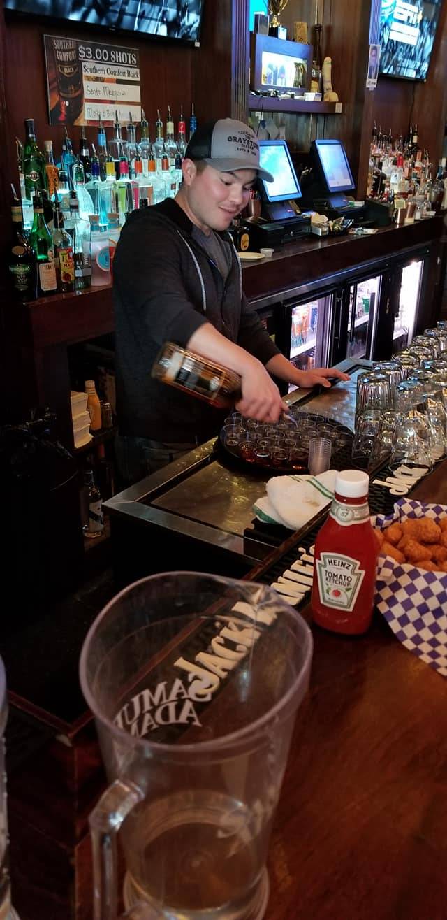 The Graystone Tavern | restaurant | 3441 N Sheffield Ave, Chicago, IL 60657, USA | 7736665450 OR +1 773-666-5450