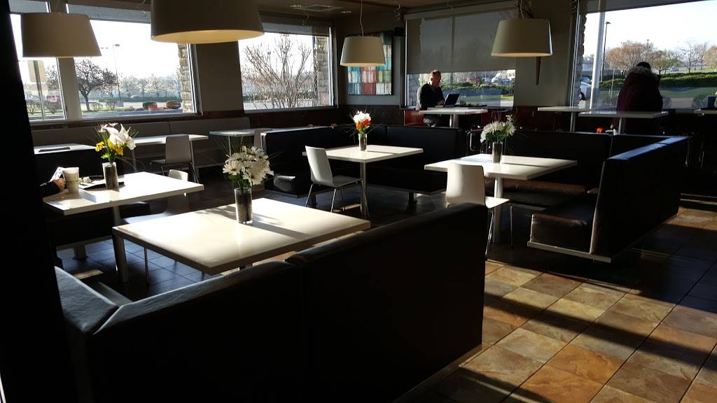 McDonalds | cafe | 2853 Centre Dr, Fairborn, OH 45324, USA | 9374583599 OR +1 937-458-3599