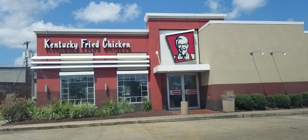 KFC | restaurant | 3910 North Blvd, Alexandria, LA 71301, USA | 3184481022 OR +1 318-448-1022