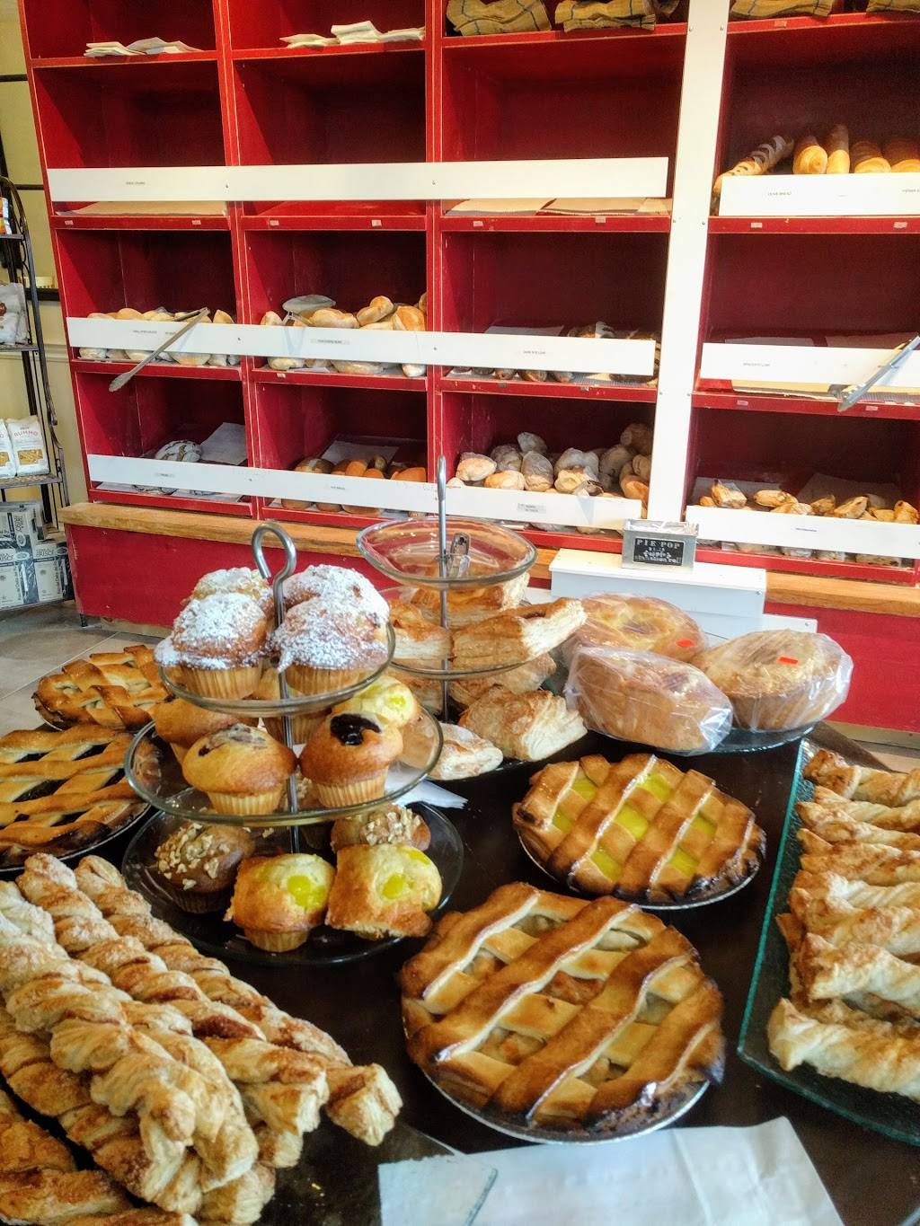 NAVITA Bakery and Trattoria | bakery | 9750 Weston Rd, Woodbridge, ON L4H 2Z7, Canada | 9056520972 OR +1 905-652-0972