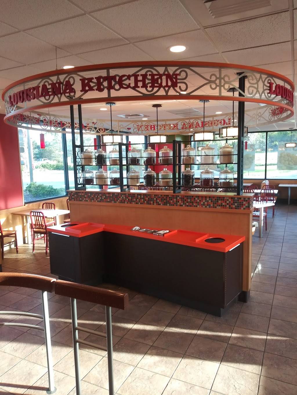 Popeyes Louisiana Kitchen | restaurant | 2175 Southwest, County Hwy 484, Ocala, FL 34473, USA | 3524841800 OR +1 352-484-1800