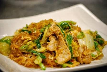 Iyara Thai Cuisine | restaurant | 16421 Cleveland St, Redmond, WA 98052, USA | 4258853043 OR +1 425-885-3043