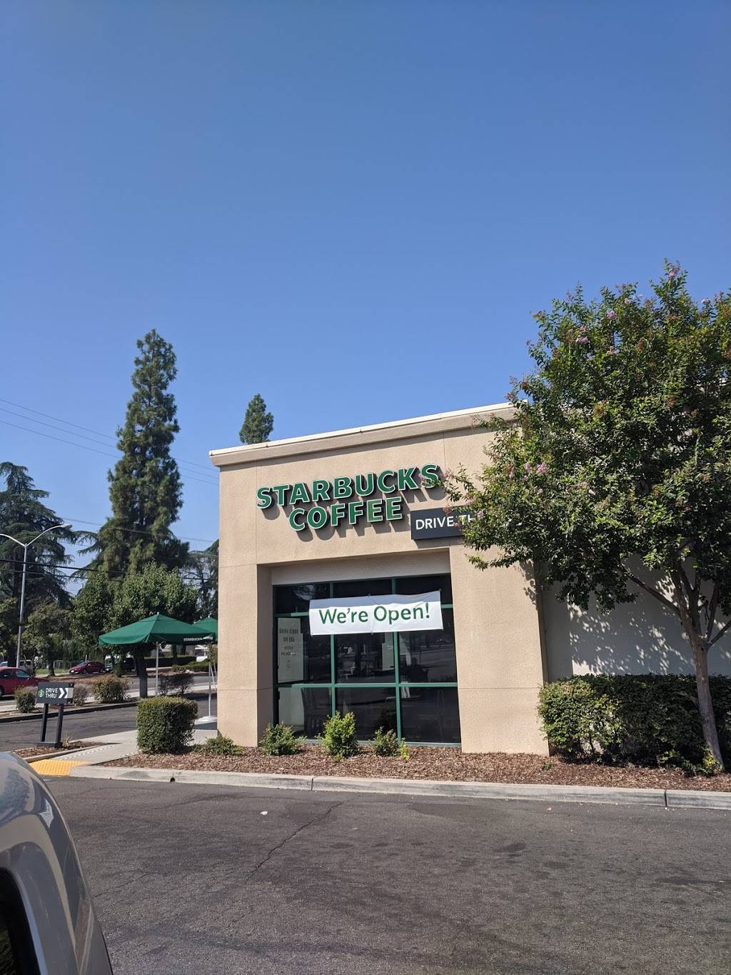 Starbucks | cafe | 4171 E Ashlan Ave, Fresno, CA 93726, USA | 5592280146 OR +1 559-228-0146