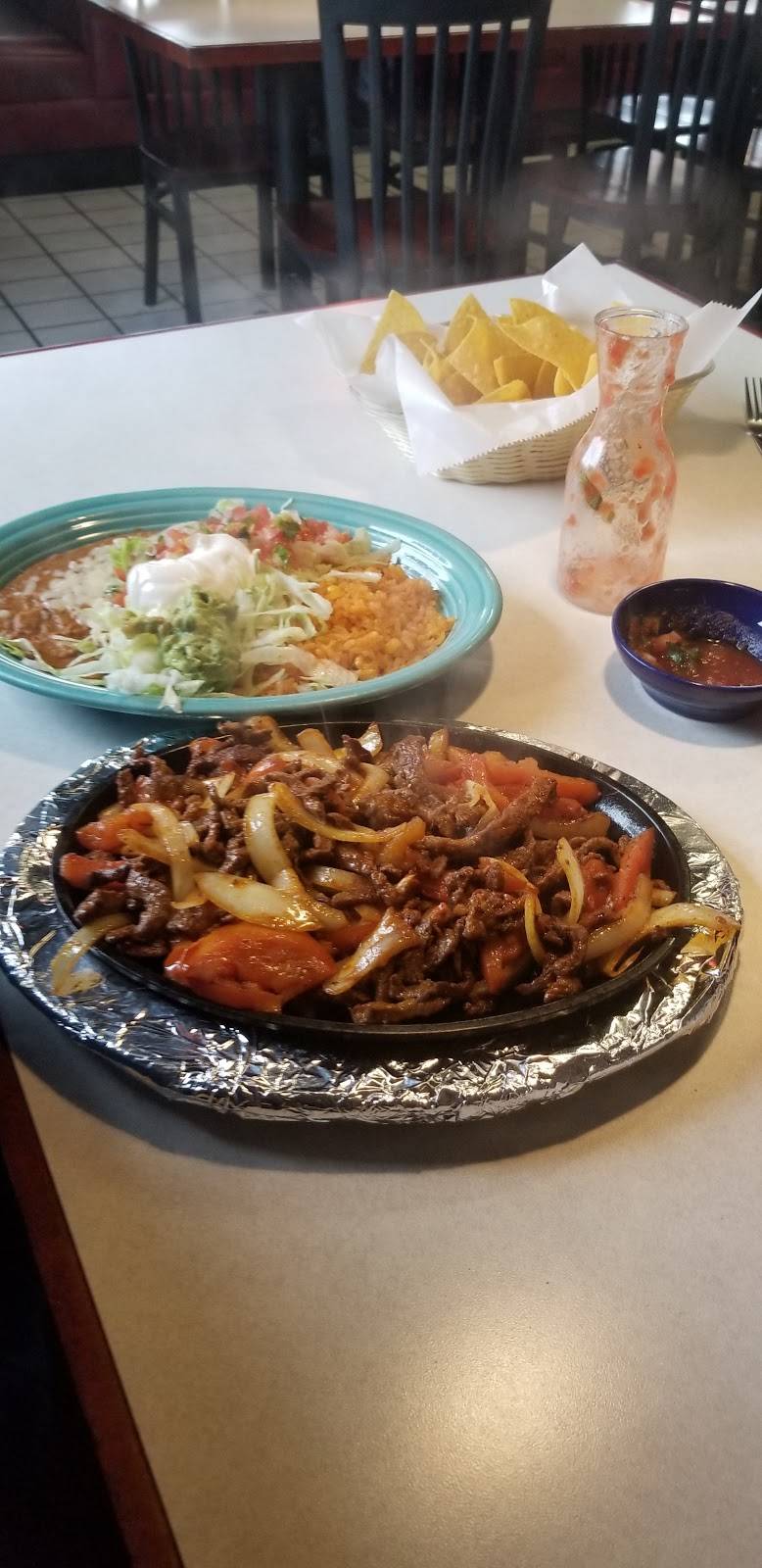 Cinco de Mayo | restaurant | 8619 S Old US Hwy 41, Carlisle, IN 47838, USA | 8123982352 OR +1 812-398-2352