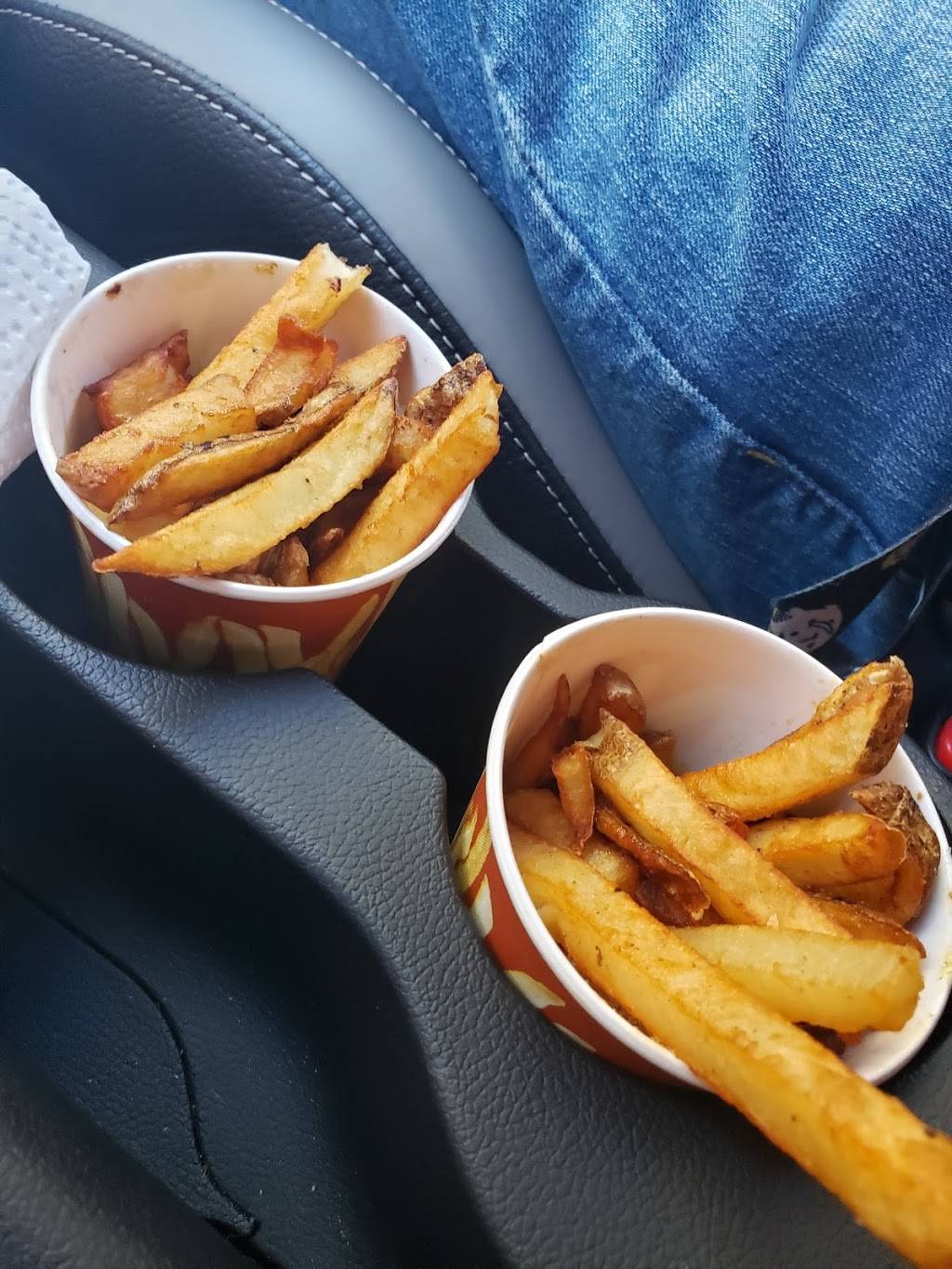 Burger Boys | restaurant | 2400 Chapman Hwy, Knoxville, TN 37920, USA | 8655771705 OR +1 865-577-1705