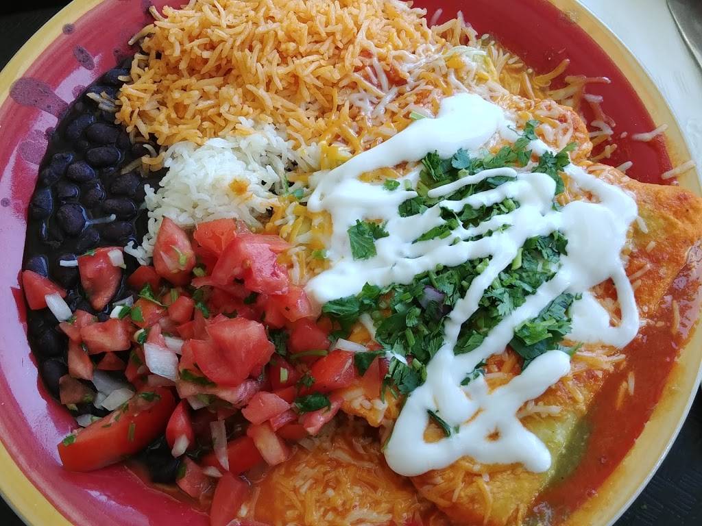 Los Chilaquiles Mexican Grill | restaurant | 20531 S Western Ave #4, Torrance, CA 90501, USA | 3107878016 OR +1 310-787-8016