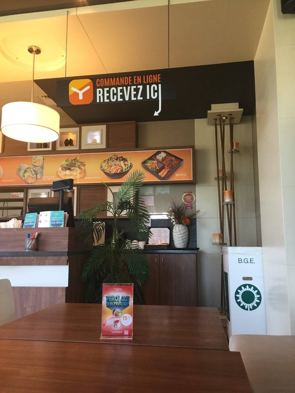 Yuzu sushi | meal takeaway | 2336 Ch Ste-Foy, Québec, QC G1V 1S5, Canada | 4186534445 OR +1 418-653-4445