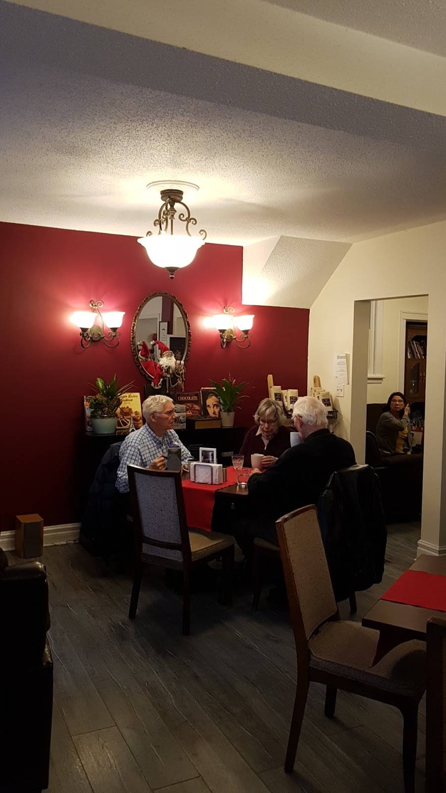 A Thing For Chocolate | cafe | 1262 Wellington St W, Ottawa, ON K1Y 3A5, Canada | 6136953533 OR +1 613-695-3533