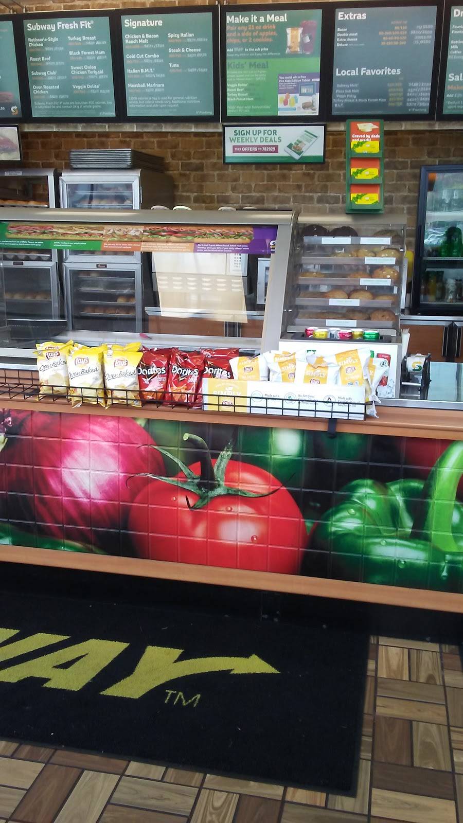 Subway | restaurant | 1502 W Main St, Salem, VA 24153, USA | 5407652971 OR +1 540-765-2971