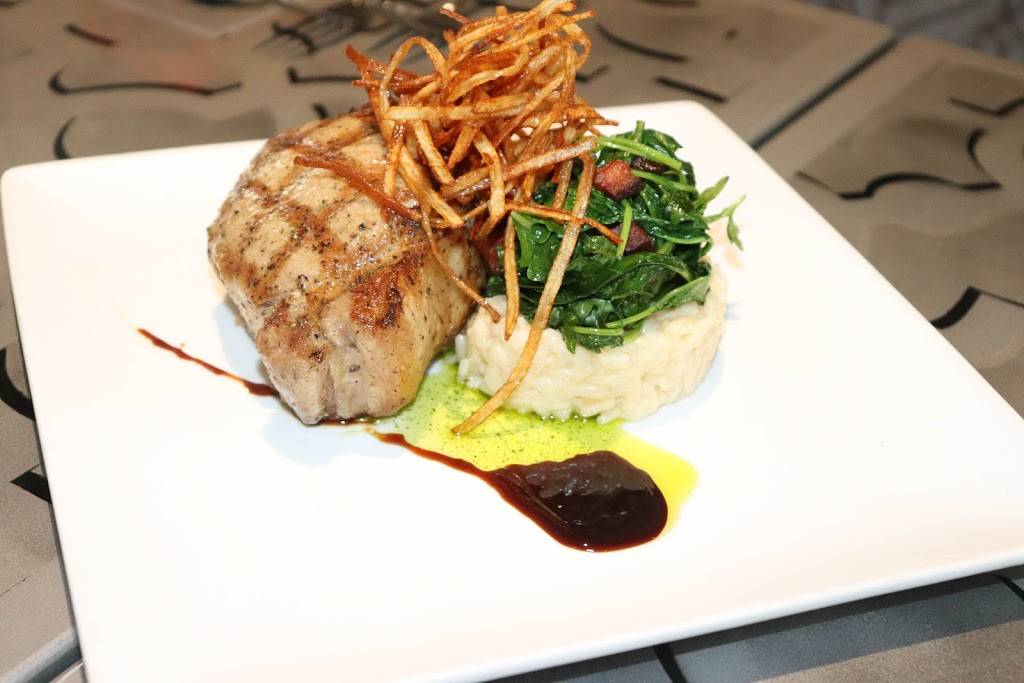 88 Keys | restaurant | 101 E Retta Esplanade, Punta Gorda, FL 33950, USA | 9416397700 OR +1 941-639-7700