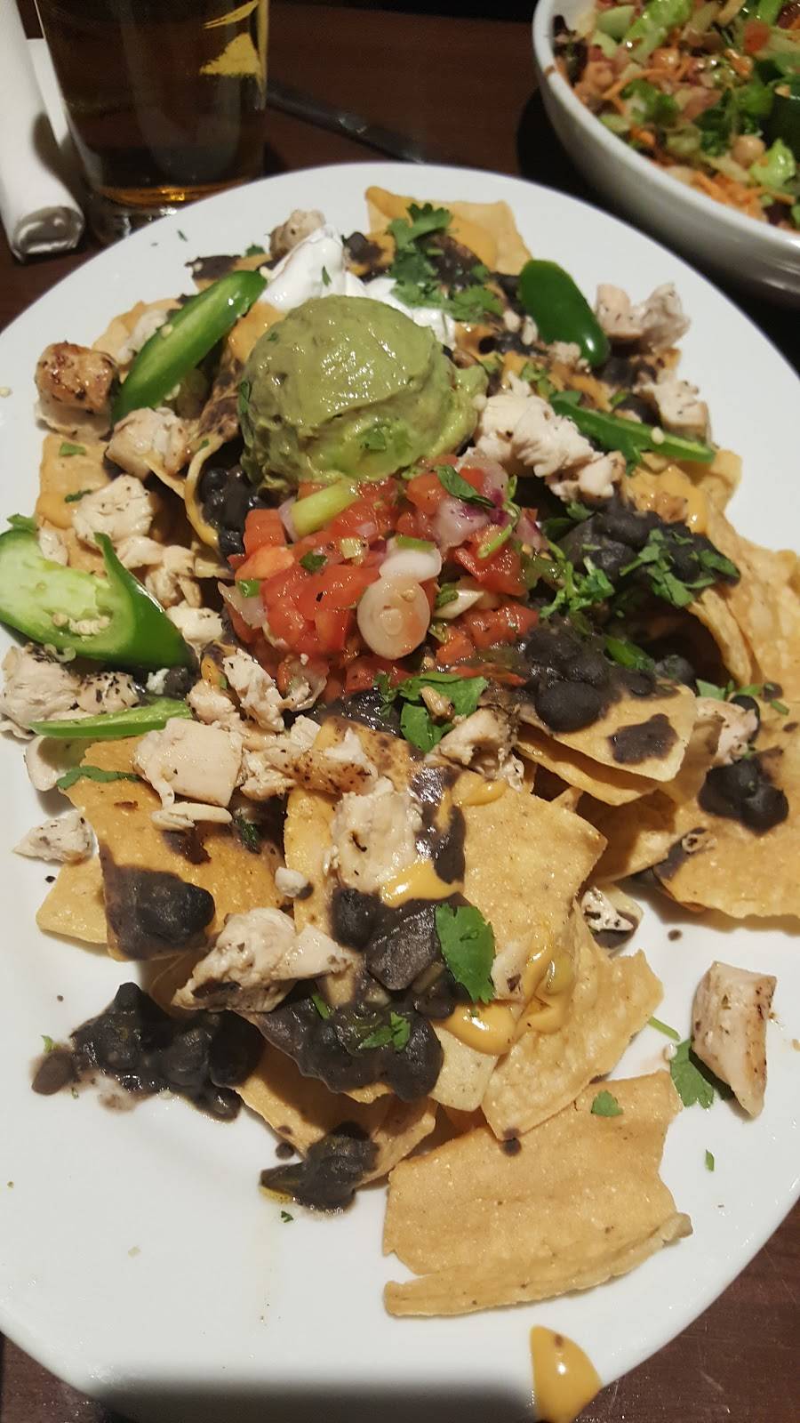 Bar Louie - Northridge Fashion Center | night club | 9301 Tampa Ave Suite# 218, Northridge, CA 91324, USA | 7472245900 OR +1 747-224-5900