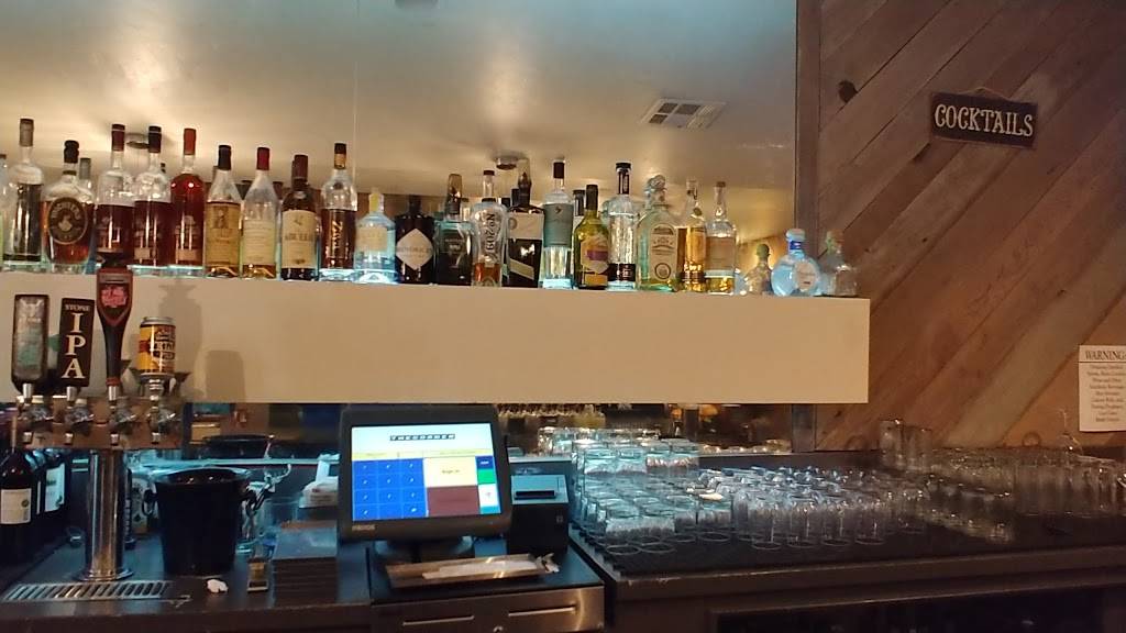 The Corner | restaurant | 8961 Adams Ave, Huntington Beach, CA 92646, USA | 7149686800 OR +1 714-968-6800