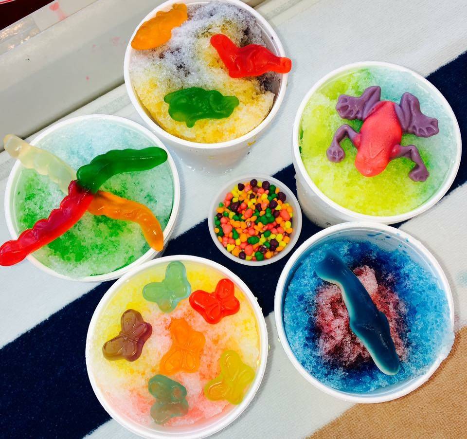 Pelicans SnoBalls - Roanoke | restaurant | 409 E Byron Nelson Blvd, Roanoke, TX 76262, USA | 8178086040 OR +1 817-808-6040