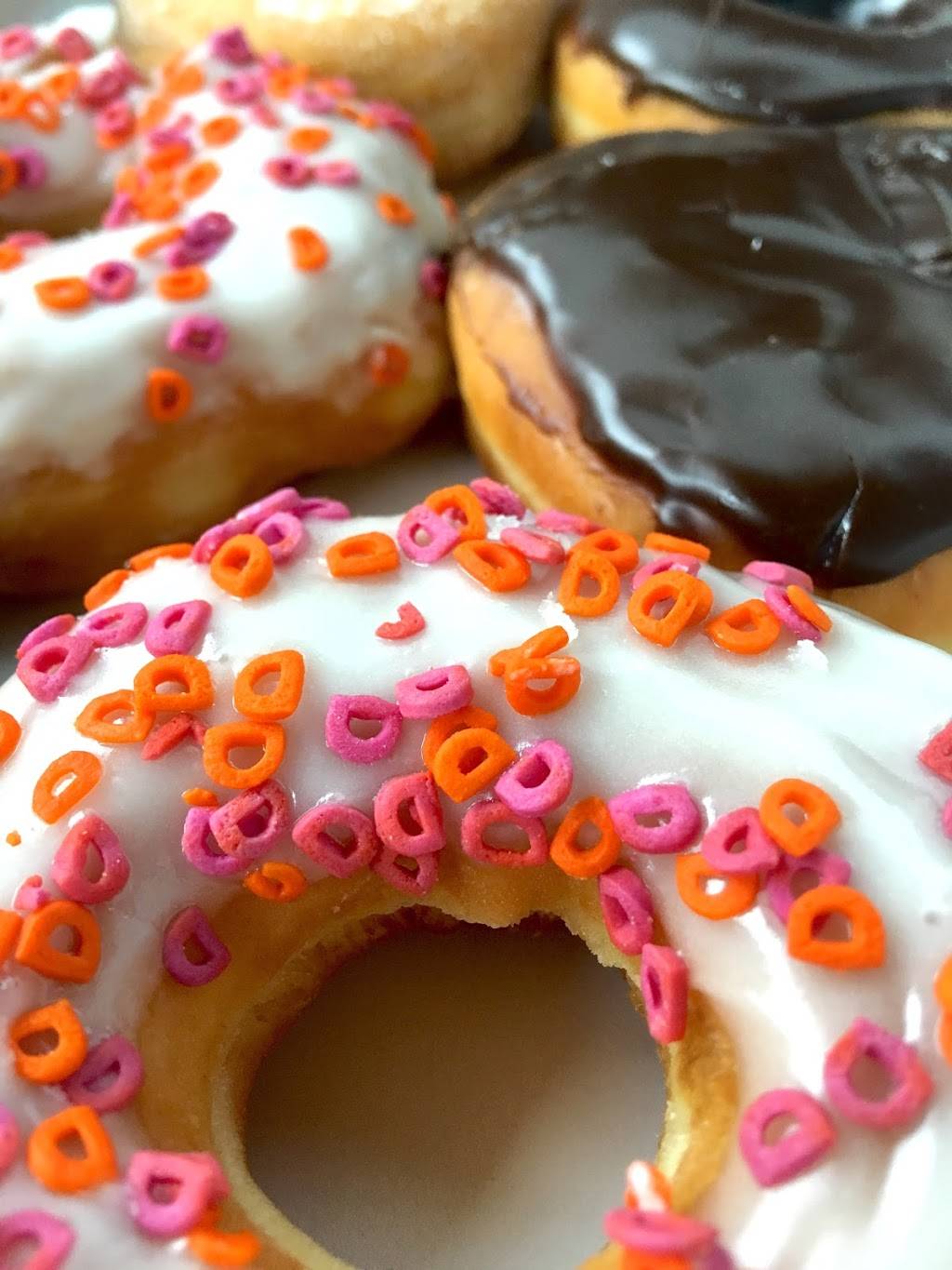 Dunkin | bakery | 2895 Davie Rd, Davie, FL 33314, USA | 9545012685 OR +1 954-501-2685