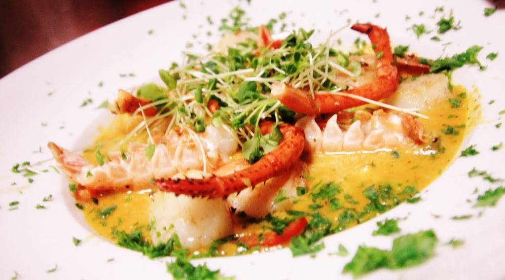 Le Chou de Bruxelles | restaurant | 1461 Rue Galt O, Sherbrooke, QC J1H 2A9, Canada | 8195641848 OR +1 819-564-1848