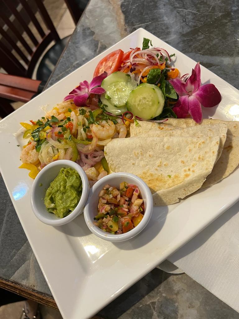 La Cantina Restaurant | restaurant | 630 Lower Landing Rd, Blackwood, NJ 08012, USA | 8563025675 OR +1 856-302-5675