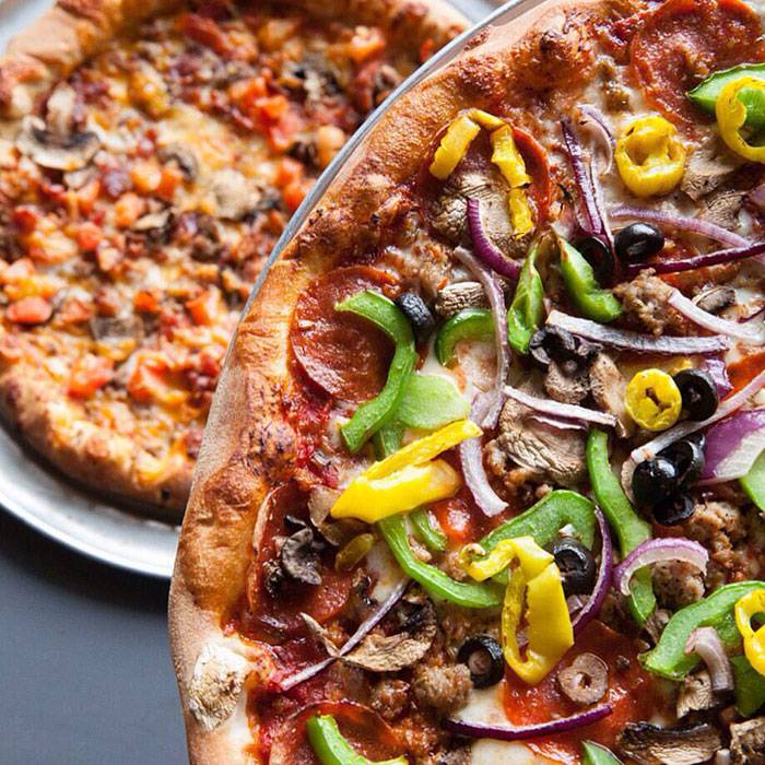 Wolfman Pizza | restaurant | 106 S Sharon Amity Rd b, Charlotte, NC 28211, USA | 7043663666 OR +1 704-366-3666