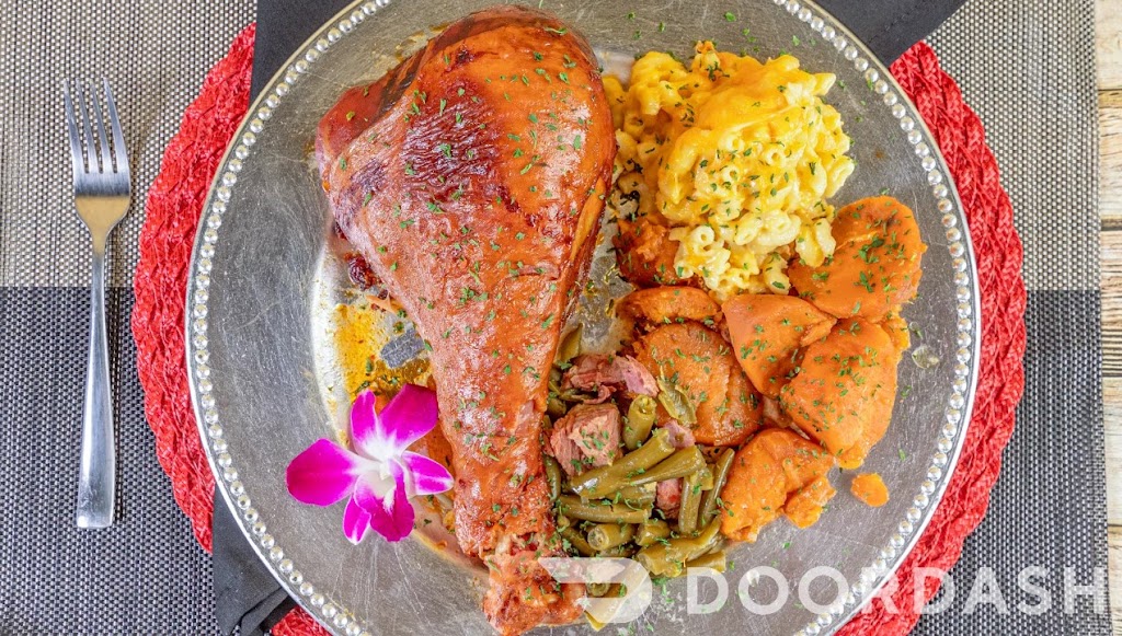 Kays Soul Food Kitchen | restaurant | 2750 S Hamilton Rd, Columbus, OH 43232, USA | 6146158553 OR +1 614-615-8553