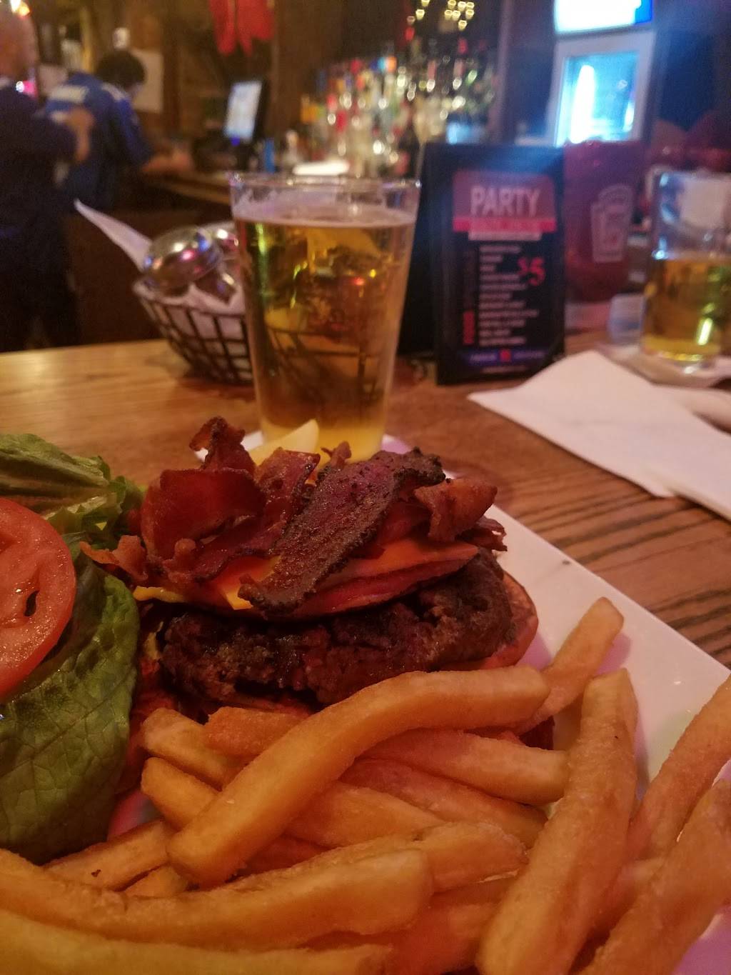 Moores Tavern & Sports Bar | restaurant | 402 W Main St, Freehold, NJ 07728, USA | 7328630555 OR +1 732-863-0555