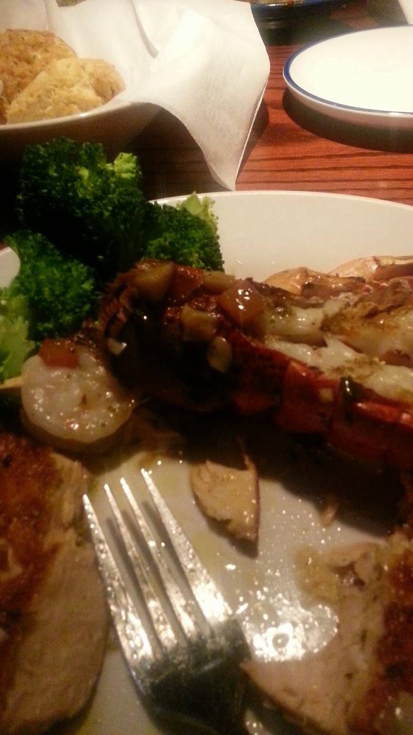 Unique Restaurant and Bar | restaurant | 1680 St Clair Ave W, Toronto, ON M6N 1H8, Canada | 6473455551 OR +1 647-345-5551