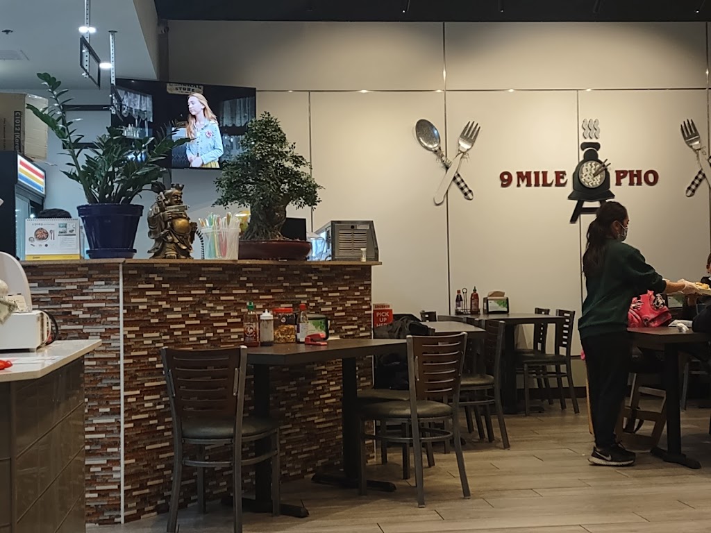 9 Mile Pho | restaurant | 12211 E Dartmouth Ave Ste 100, Aurora, CO 80014, USA | 7203356228 OR +1 720-335-6228