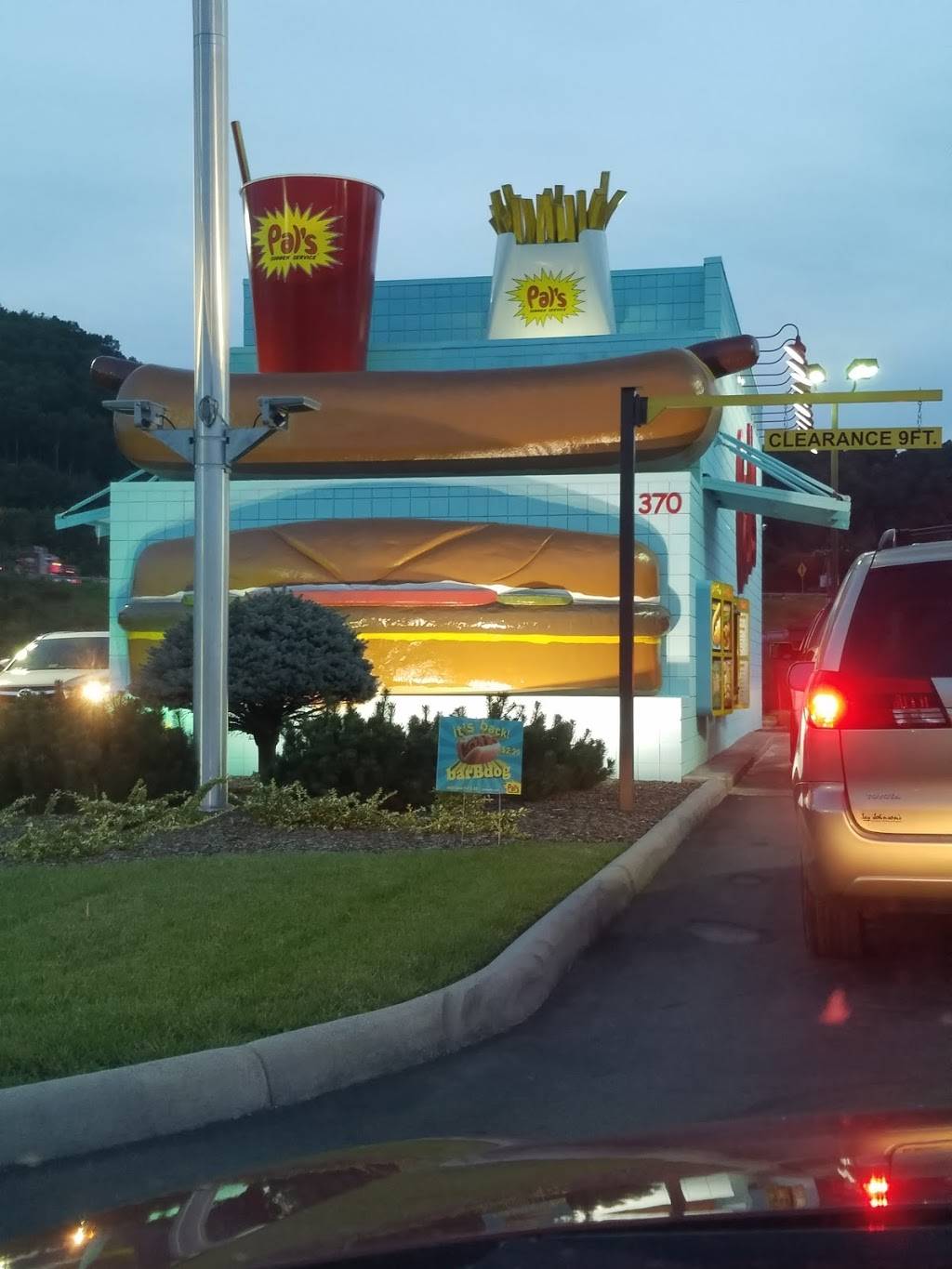 Pals Sudden Service | restaurant | 370 Overlook Dr, Lebanon, VA 24266, USA | 2768890210 OR +1 276-889-0210