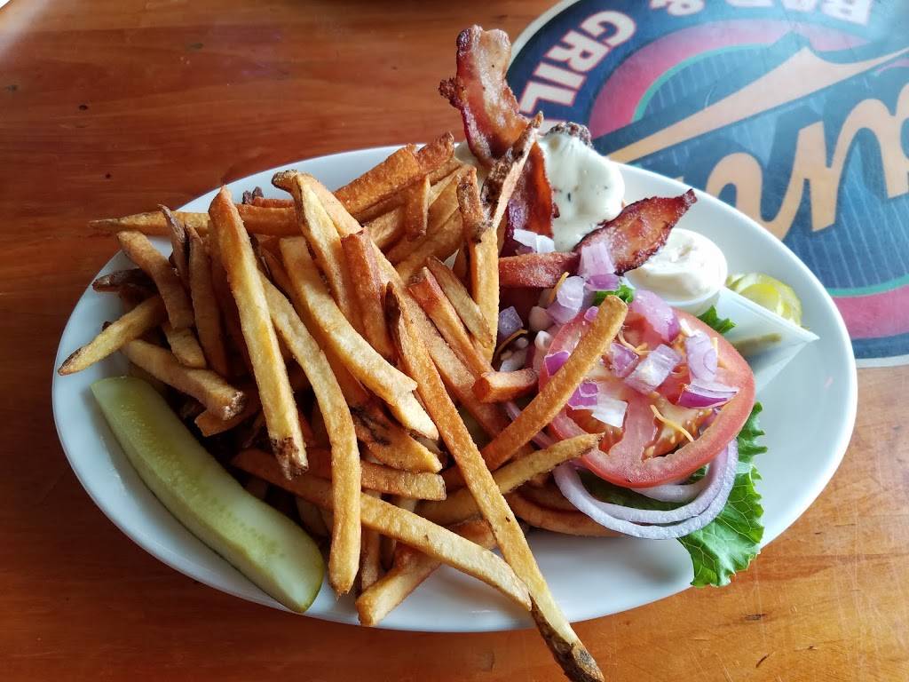 Tanks Bar and Grill | restaurant | 2033 Wayne Ave, Dayton, OH 45410, USA | 9372522249 OR +1 937-252-2249