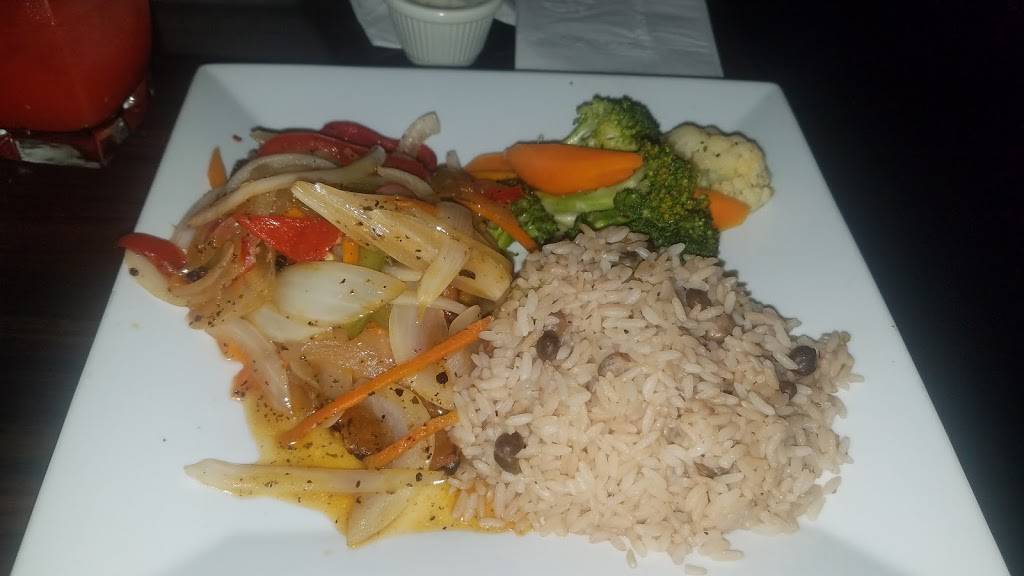 swiingz restaurant | restaurant | 1542 Fulton St, Brooklyn, NY 11216, USA | 7188040495 OR +1 718-804-0495