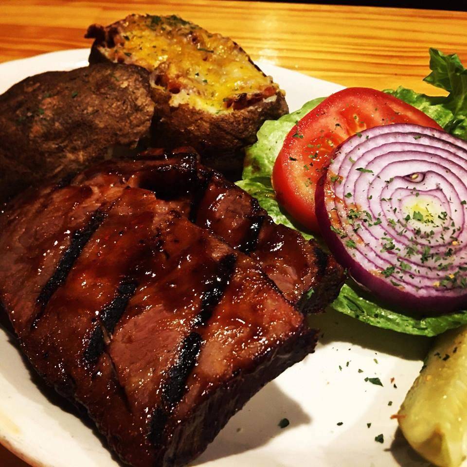 The Steakhouse at Christmas Island | cafe | 644 Weirs Blvd, Laconia, NH 03246, USA | 6035278401 OR +1 603-527-8401