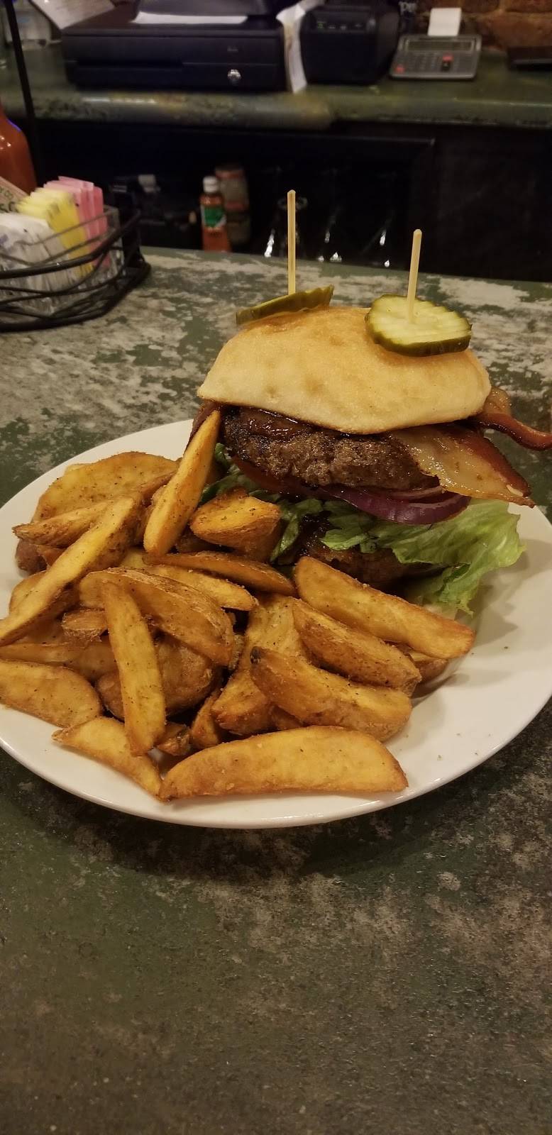 Miners Alley Brewing Co | restaurant | 2053 Montgomery St, Oroville, CA 95965, USA | 5306934388 OR +1 530-693-4388