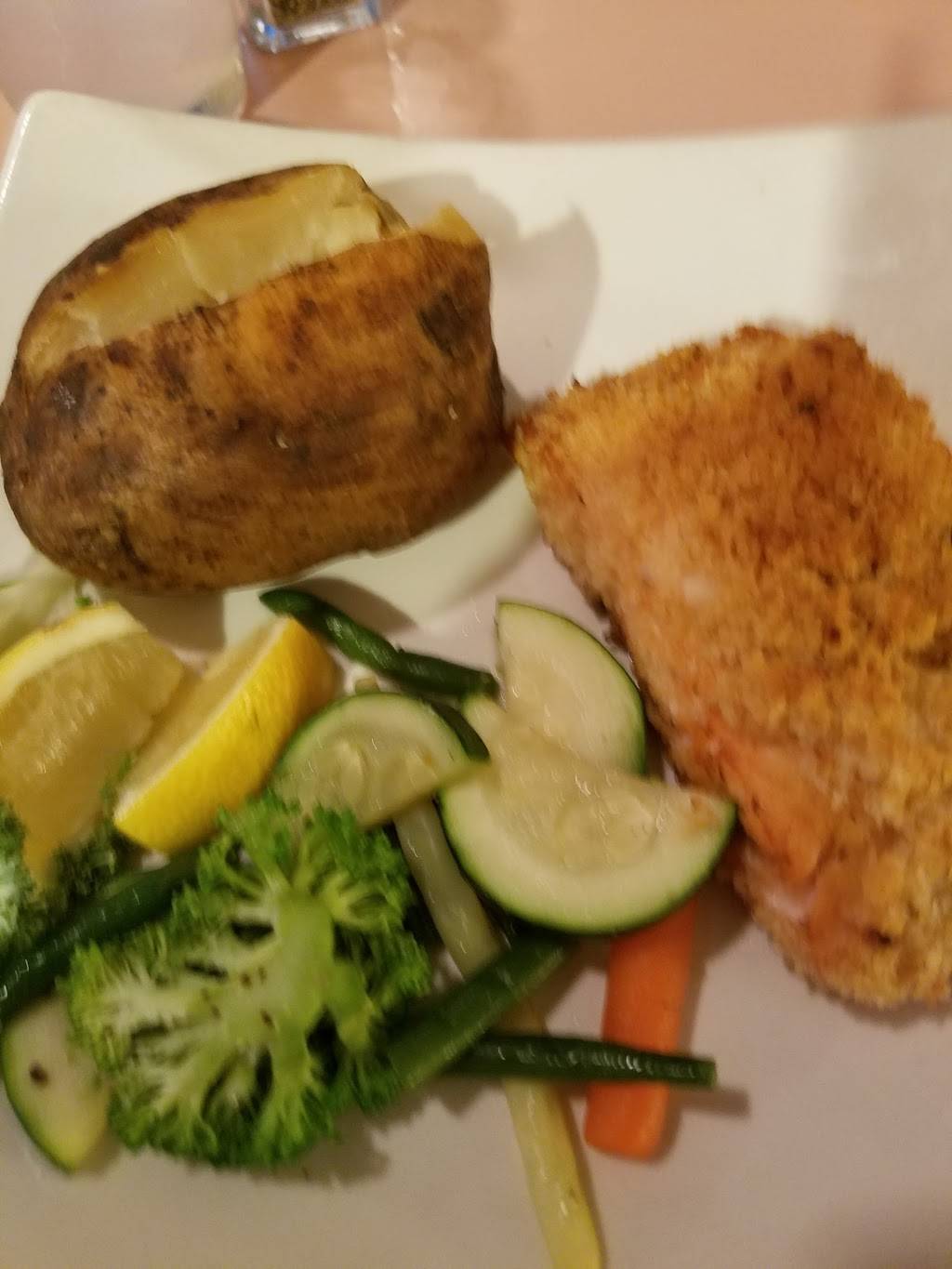 Chandersons Steak & Seafood | restaurant | 11851 NY-16, Delevan, NY 14042, USA | 7164921331 OR +1 716-492-1331