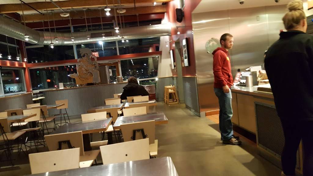 Chipotle Mexican Grill | restaurant | 6040 Gurnee Mills Cir E E, Gurnee, IL 60031, USA | 8474064003 OR +1 847-406-4003