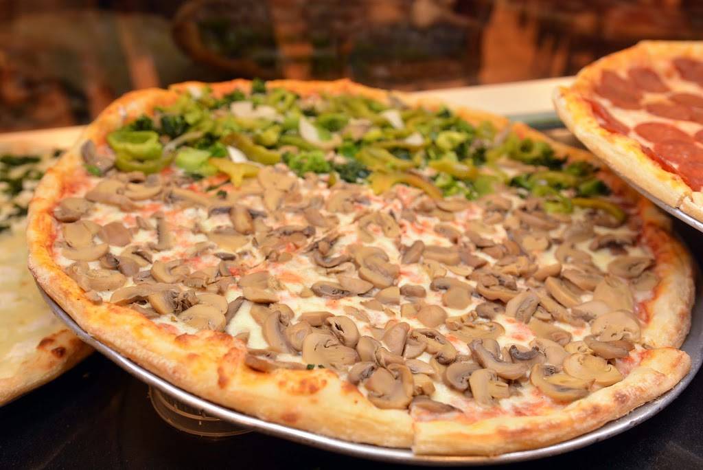 Salt & Pepper | restaurant | 139 W 33rd St, New York, NY 10001, USA | 2122681919 OR +1 212-268-1919