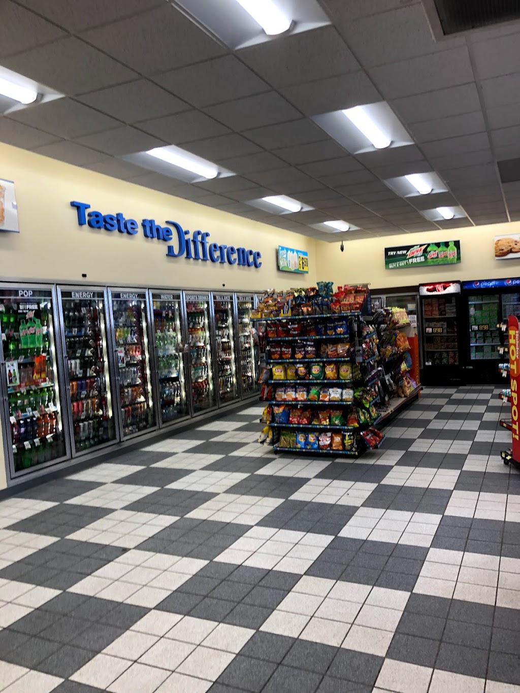 Holiday Stationstores | cafe | 635 Main St S, Cambridge, MN 55008, USA | 7636894877 OR +1 763-689-4877