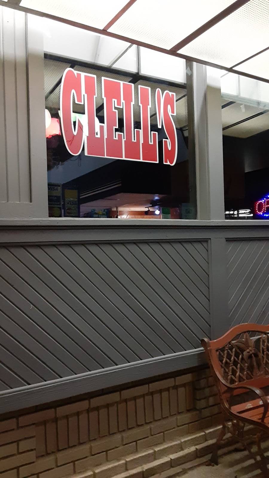 Clells Bistro | restaurant | 302 N Main St, Hudson, IN 46747, USA | 2605873065 OR +1 260-587-3065