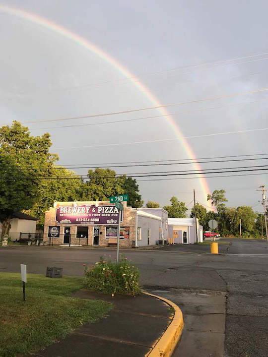 The Seymour Brewing Co. | restaurant | 755 W 2nd St, Seymour, IN 47274, USA | 8125248888 OR +1 812-524-8888