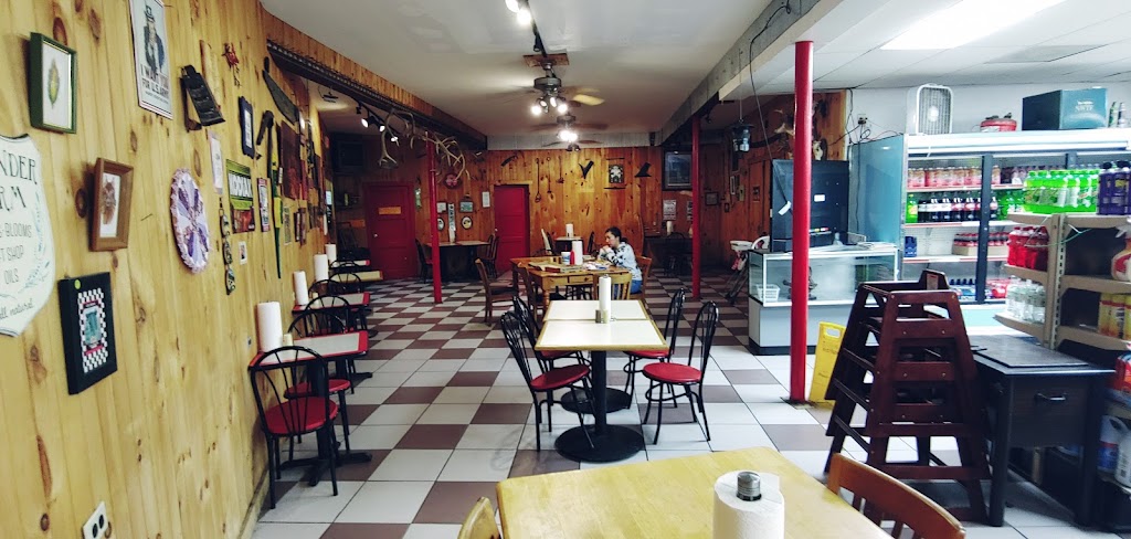 3 Way Market | restaurant | 79 Tom Hale Flat Rd, Pikeville, TN 37367, USA | 4238814433 OR +1 423-881-4433