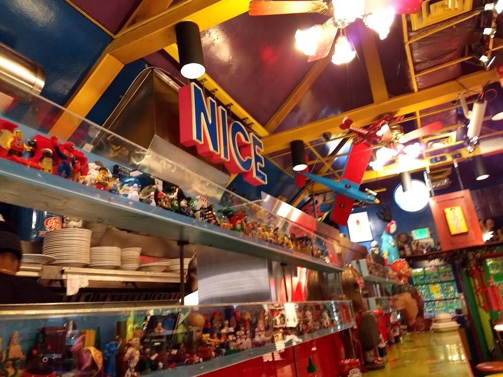 The PaperMoon Diner | restaurant | 2905, 227, W 29th St, Baltimore, MD 21211, USA | 4108894444 OR +1 410-889-4444