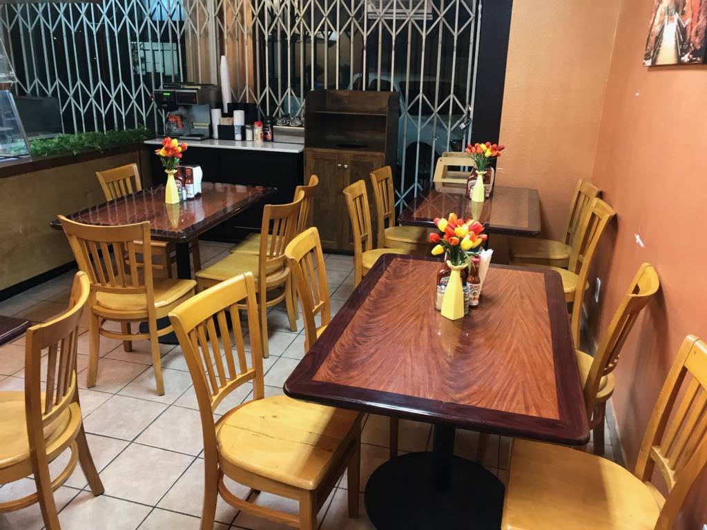 Pupuseria Acajutla No.2 | restaurant | 6607 Atlantic Ave, Bell, CA 90201, USA | 3232105611 OR +1 323-210-5611