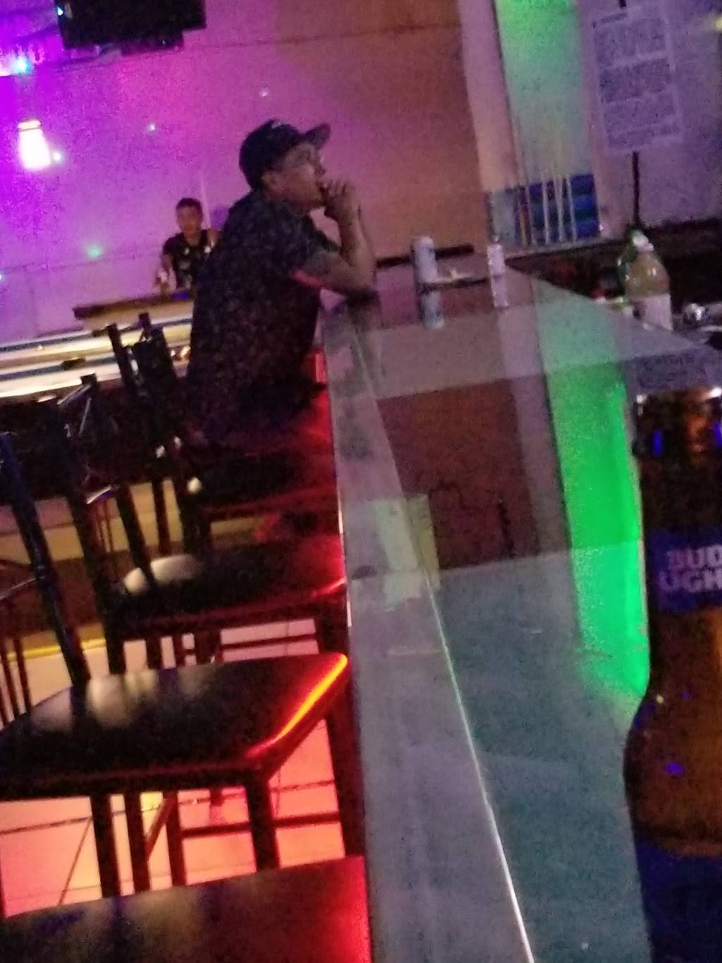 Cazadores Bar & Nightclub | night club | 1470 Jamaica St, Aurora, CO 80010, USA | 3036681108 OR +1 303-668-1108