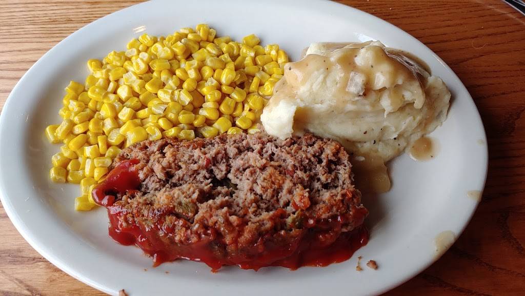 Cracker Barrel Old Country Store | restaurant | 1960 Mel Browning St, Bowling Green, KY 42104, USA | 2708438087 OR +1 270-843-8087