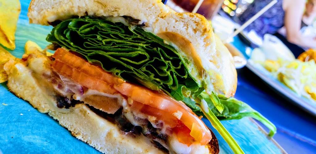 Isaacs Restaurant - East York | restaurant | 2960 Whiteford Rd, York, PA 17402, USA | 7177510515 OR +1 717-751-0515