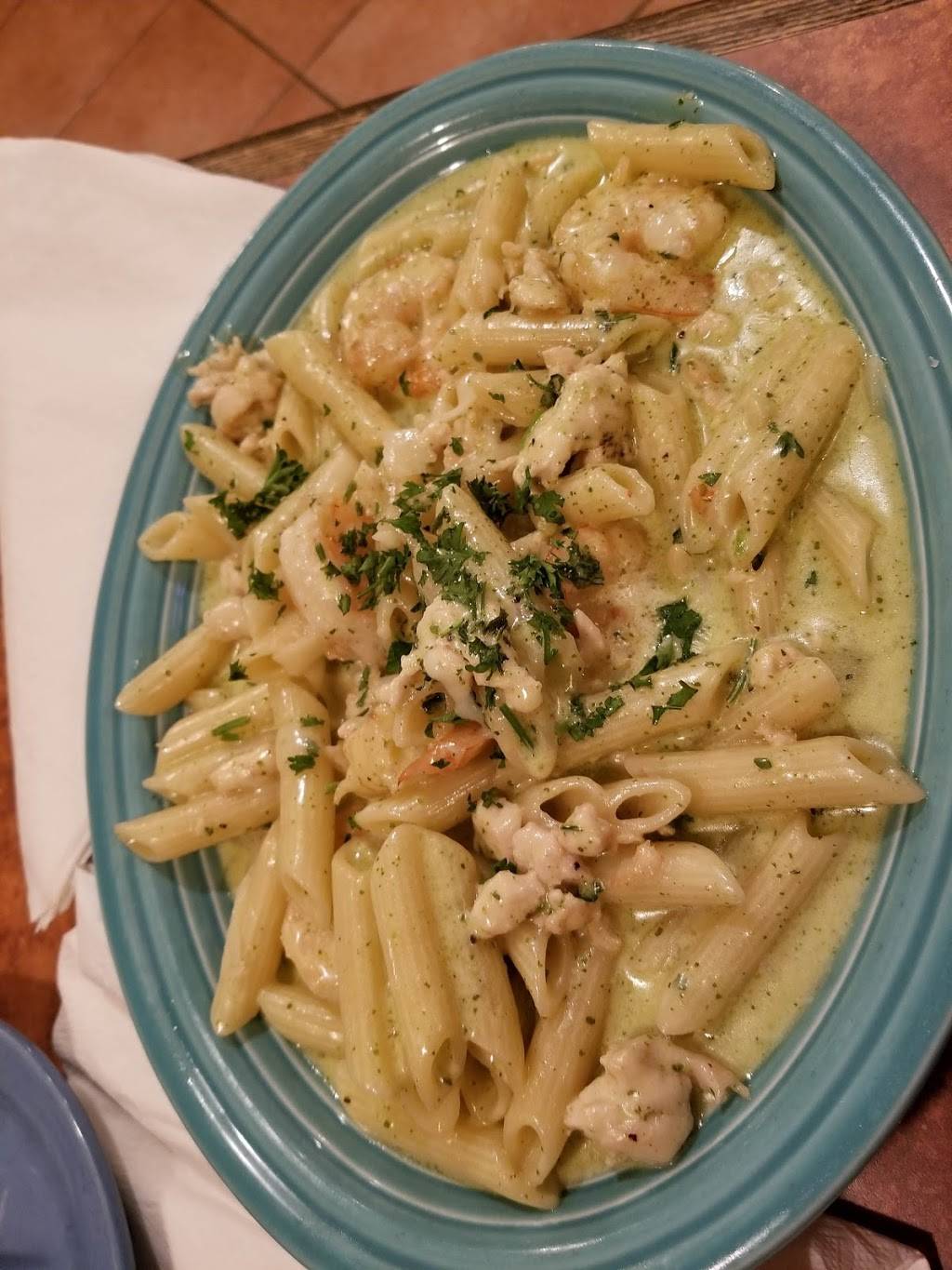 Elizabeths Pizza | meal delivery | 3607 Groometown Rd, Greensboro, NC 27407, USA | 3363161111 OR +1 336-316-1111