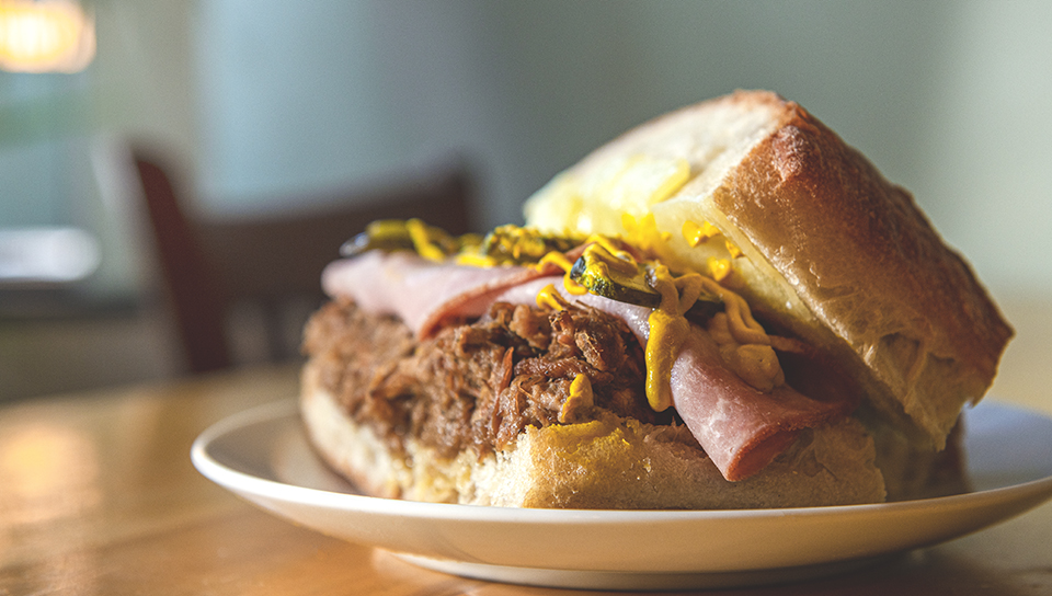 Viva Cubano | restaurant | 518 Selby Ave, St Paul, MN 55102, USA | 6518084011 OR +1 651-808-4011