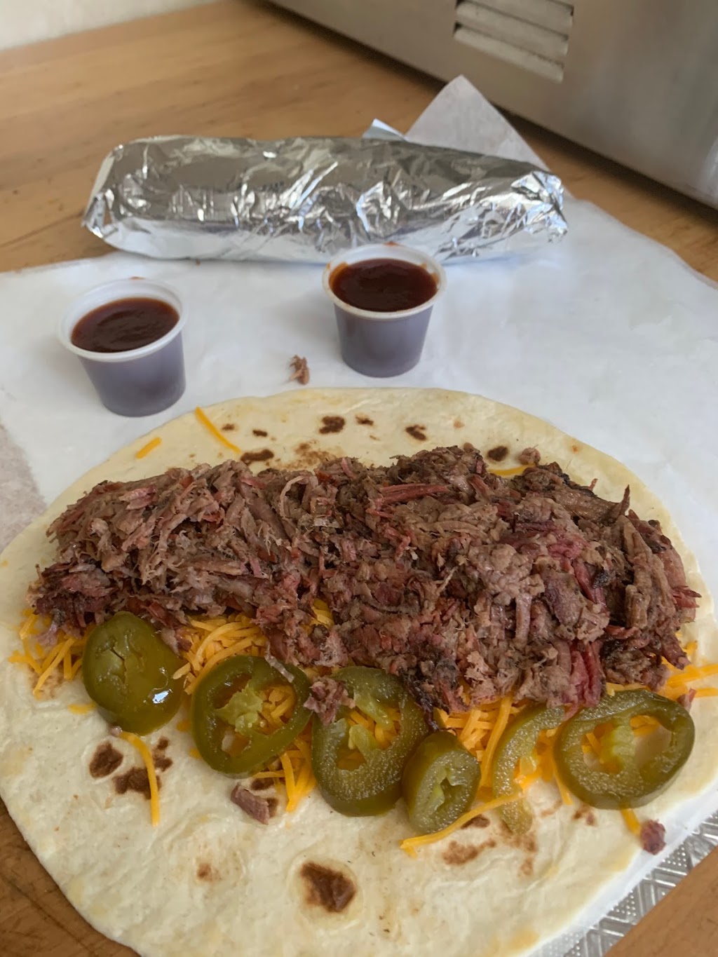 Big Earles BBQ | restaurant | 610 N 1st St, Roby, TX 79543, USA | 3257730988 OR +1 325-773-0988