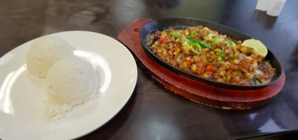 Halina Bakery and Filipino Cuisine | restaurant | 9191 Old Seward Hwy, Anchorage, AK 99515, USA | 9073750454 OR +1 907-375-0454